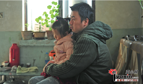 同學(xué)惡作劇給8歲女童喂老鼠藥 家長(zhǎng):我兒子還小