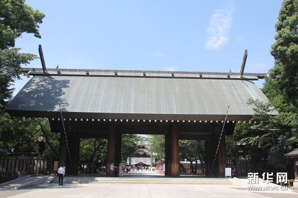 靖國神社大門。