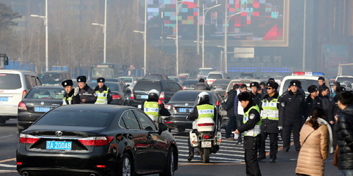 沈陽(yáng)千輛出租車罷運(yùn)-抗議滴滴和快的專車2