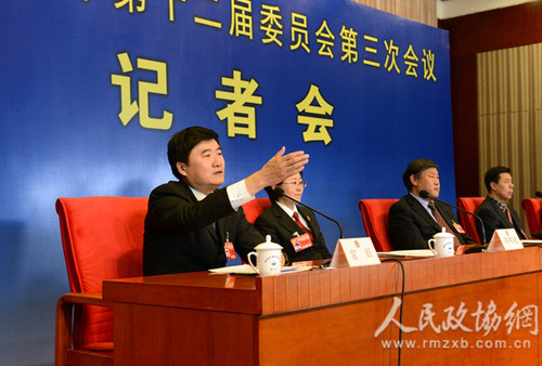 記者會(huì)4