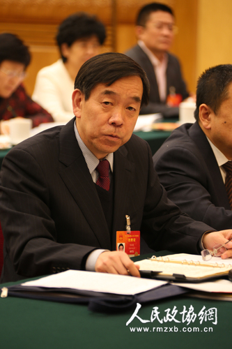 河北省環(huán)保廳廳長張國鷹。中國青年網(wǎng)記者 楊茜攝 拷貝