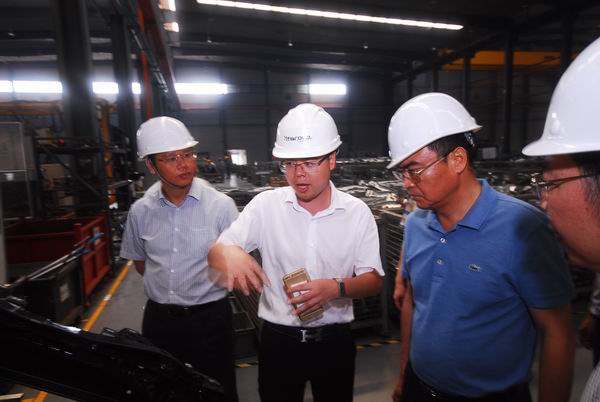 婁底市政協(xié)調(diào)研組來湘潭調(diào)研考察