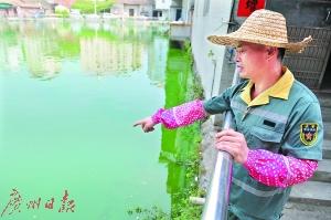 母親發(fā)脾氣將1歲半孩子丟下水 環(huán)衛(wèi)工十幾秒救人