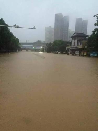 武漢暴雨