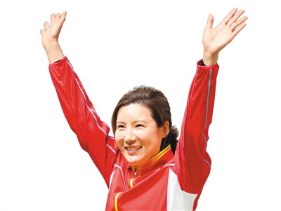 8月6日，中國選手杜麗在頒獎儀式上。_副本