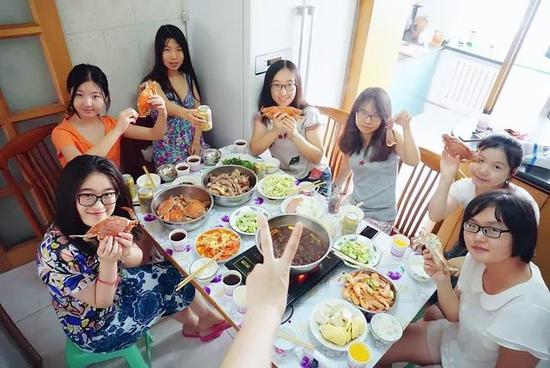 記住這三點(diǎn)！讓你出去聚餐也不長肉