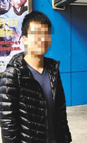 夫妻離婚不分家 男子帶女人回來(lái)甚至三人同房