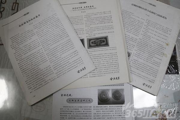 長(zhǎng)達(dá)30多年的錢幣收藏生涯里，章克清老人學(xué)到許多關(guān)于錢幣的知識(shí)，并在雜志上發(fā)表了十余篇關(guān)于古錢幣的文章。
