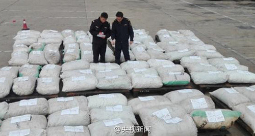 一只穿山甲約有0.4-0.6公斤鱗片，3噸意味著有5000-7500只穿山甲被殺害。 (央視記者王殿甲)