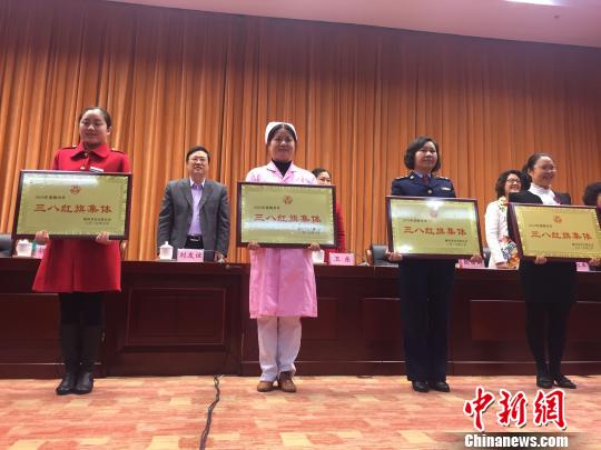 廣西柳州女醫(yī)師赴非洲援助兩年救治五千余人