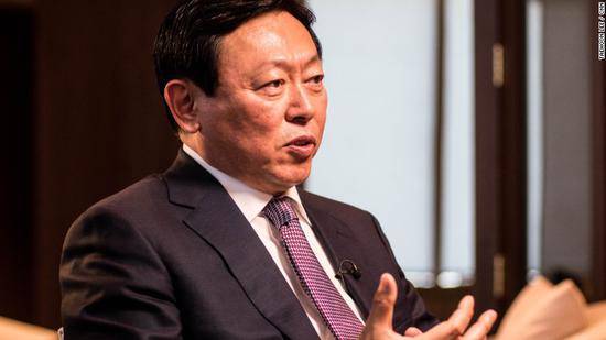 樂天會(huì)長辛東彬接受CNN的專訪