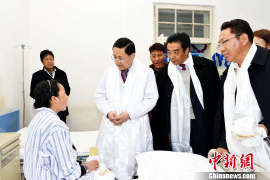 青海醫(yī)改紅利：“賣牲口來(lái)看病的人沒有了”