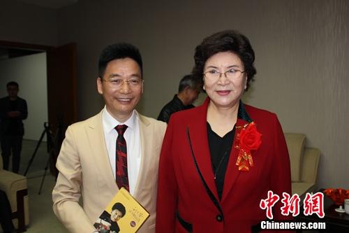 “自然彌新原石書法展”舉辦作品內(nèi)容以國(guó)學(xué)為主