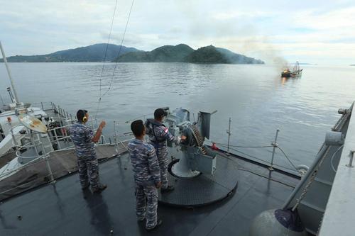 印尼將南海部分海域命名為“北納土納海” 中方回應