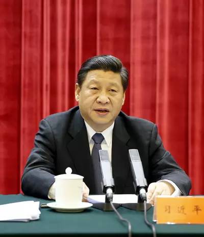 2013年12月26日，中共中央在北京人民大會(huì)堂舉行紀(jì)念毛澤東同志誕辰120周年座談會(huì)。中共中央總書記、國(guó)家主席、中央軍委主席習(xí)近平發(fā)表重要講話。