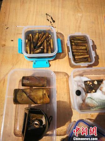包括鍋爐、斜桁、舷窗、艙門、鐵甲堡襯木等艦體結(jié)構(gòu)，毛瑟步槍子彈、左輪手槍子彈、37毫米炮彈、47毫米炮彈等武器裝備。　彭杭 攝