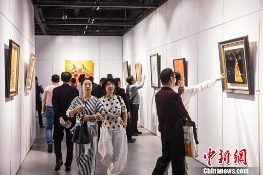 “漆彩盛世”漆藝作品邀請展開幕近百件漆藝作品福州展出