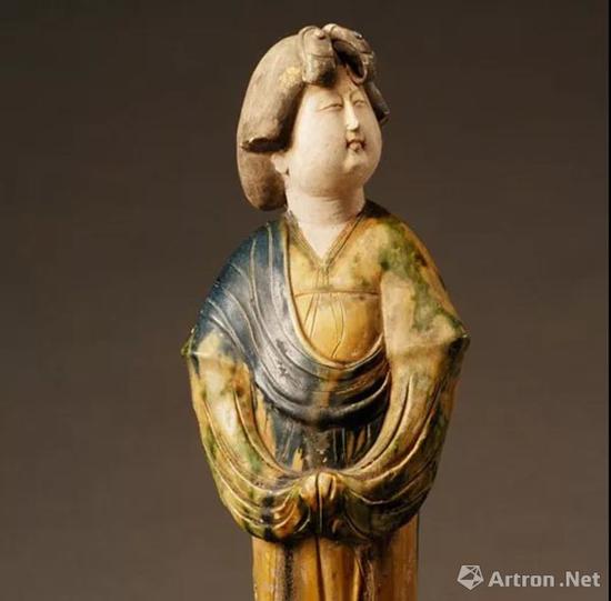 唐代女立俑，陜西歷史博物館藏