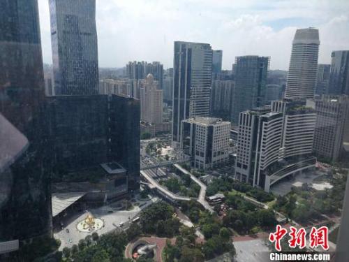 圖為廣州樓房。唐貴江 攝