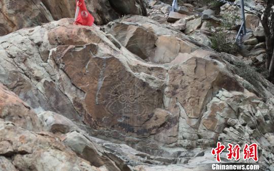 賀蘭山巖畫：歲月失語(yǔ)唯石能言
