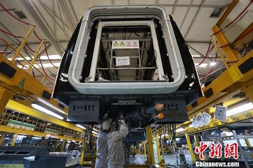 資料圖：南京一家制造企業(yè)內(nèi)的生產(chǎn)景象。<a target='_blank' href='http://www.chinanews.com/'>中新社</a>記者 泱波 攝