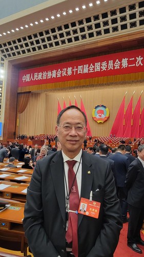 （兩會歸來話感受）衛(wèi)炳江：繼續(xù)深化研究 (4172332)-20240320102058