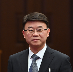 履職如長跑 貴在久久為功