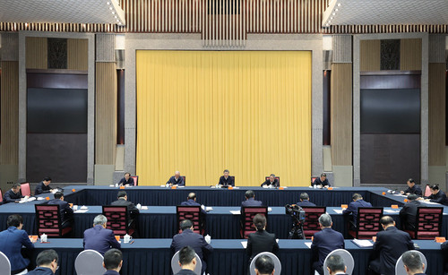 4月30日上午，中共中央總書記、國家主席、中央軍委主席習(xí)近平在上海主持召開部分省區(qū)市“十五五”時期經(jīng)濟社會發(fā)展座談會并發(fā)表重要講話。新華社記者 丁林 攝