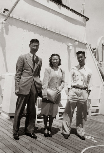 1956年，郭永懷、李佩夫婦(左一、左二(7394226)-20250609092450