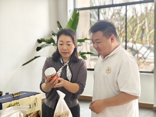 （6.20主稿配圖）黃瑋在云南省鎮(zhèn)沅縣振(7506564)-20250620090333
